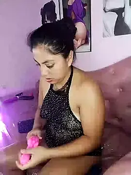 Stripchat Sex Cam of Valeer_abby