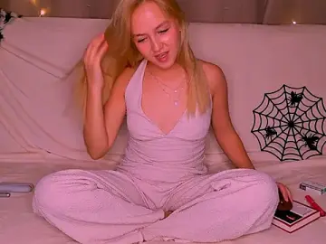 Stripchat Free Live Porn of CindySparkl