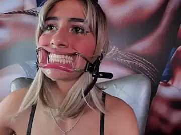 Stripchat Sex Cam of miss___taylor