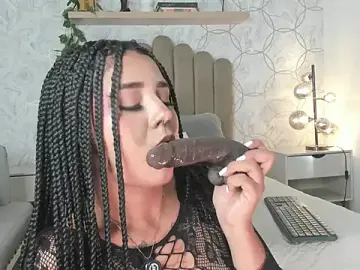 Stripchat Best live sex cam show of Emma_Torres__