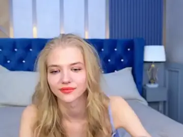 Stripchat Nude Webcam of 4example_Chloe