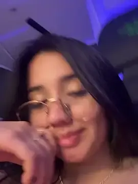 Stripchat Sex Cam of Michelle_Zoe