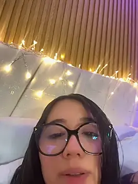 Stripchat Sex Cam of Michelle_Zoe