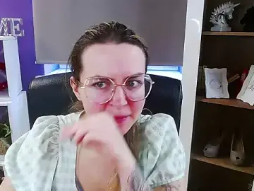 Stripchat Adult Webcam of Zoey_Erotic