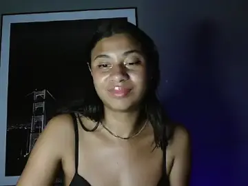 Stripchat Adult Webcam of dark_enchantress_