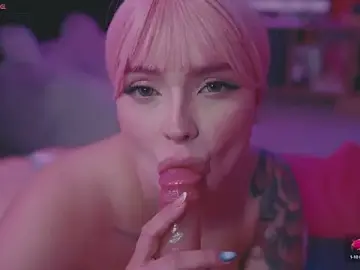 Stripchat Free Live Porn of sensualkattt