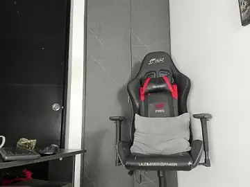 Stripchat Nude Webcam of sergiio_mesa27