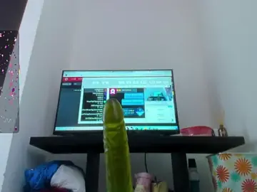Stripchat Live Sex Cam of Eva_Goddes