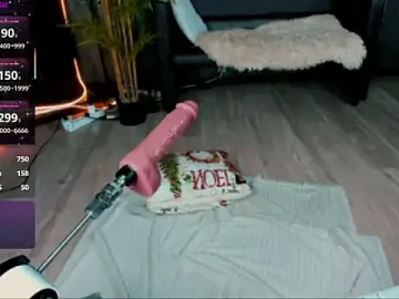 Stripchat Free Porn Cam of Mira_Fyre