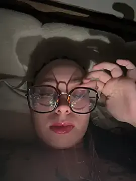 Stripchat Watch Live Sex Cams of queenlo_xxx