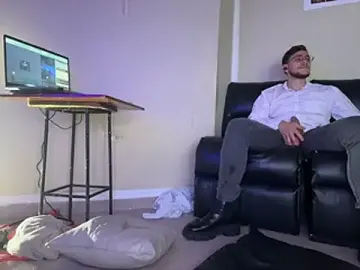 Stripchat Free Porn Cam of Neil_and_isaac