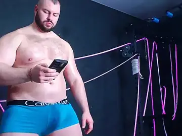 Stripchat Free Porn Cam of muscularjohnforuX