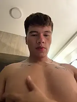 Stripchat Free Live Porn of Logan_smith1