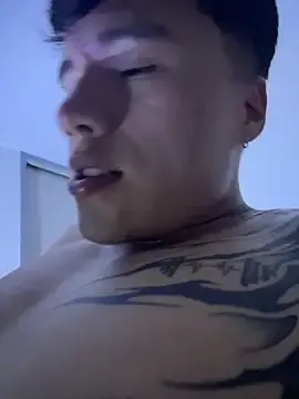 Stripchat Best live sex cam show of Logan_smith1