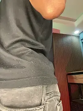 Stripchat Watch Live Sex Cams of AaronCruz_