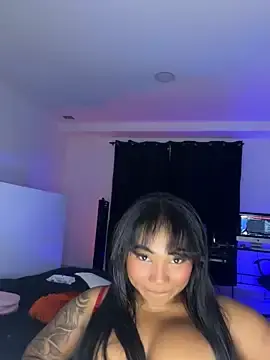Stripchat Free Live Porn of AaronCruz_