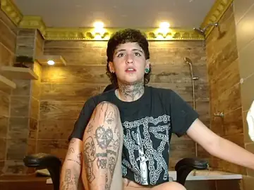 Stripchat Watch Live Sex Cams of Ethan_lennox