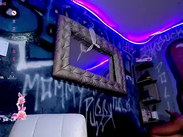 Stripchat Nude Webcam of IsabellBigtitsxx