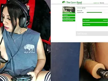 Stripchat Free Porn Cam of Blaze_Onn