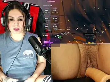Stripchat Sex Cam of Blaze_Onn