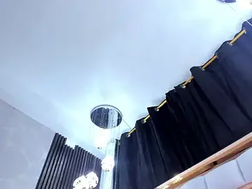 Stripchat Watch Live Sex Cams of SarayRoyse