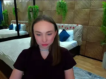 Stripchat Live Sex Cam of TrueReincarnation