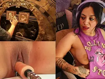 Stripchat Free Porn Cam of roknblaze