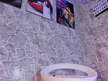 Stripchat Free Porn Cam of Karla-Ebony