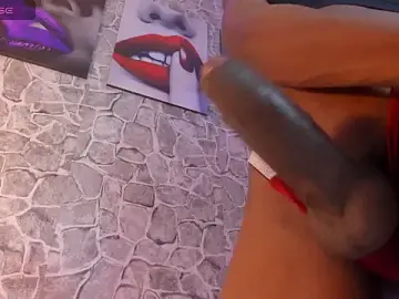 Stripchat Watch Live Sex Cams of Karla-Ebony