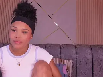 Stripchat Live Sex of naia_blessed