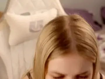 Stripchat Watch Live Sex Cams of ho1yho1e