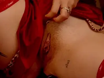 Stripchat Watch Live Sex Cams of ho1yho1e