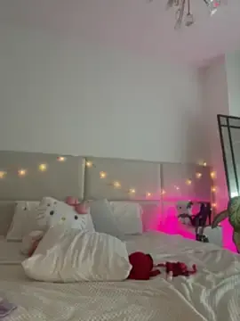 Stripchat Sex Chat of Tiny_lilith