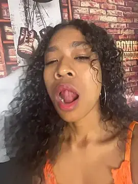 Stripchat Sex Chat of SweetCheeksXXX