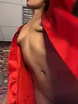 Stripchat Adult Webcams of SweetCheeksXXX