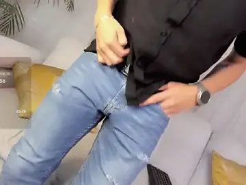 Stripchat Private Sex Chat of Tim_wolf