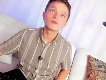 Stripchat Watch Live Sex Cams of Tim_wolf