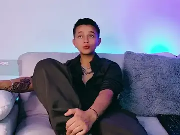 Stripchat Free Porn Cam of Tim_wolf