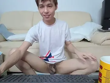 Stripchat Adult Webcam of andrewooi