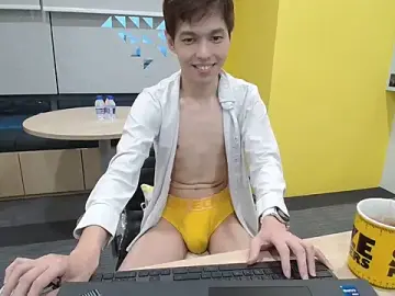 Stripchat Best Webcam of andrewooi
