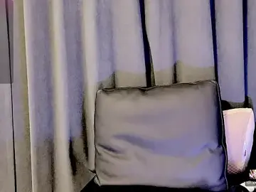 Stripchat Best Webcam of candy-yiyi