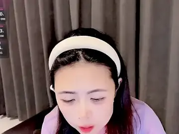 Stripchat Live Sex of candy-yiyi