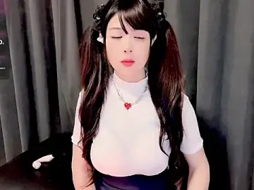 Stripchat Adult Webcam of candy-yiyi