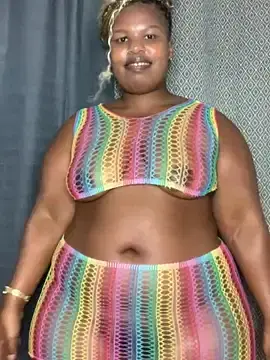 Stripchat Live Sex Cam of Cuddle_Bear