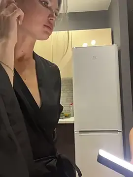 Stripchat Live Sex of AngelMiaM