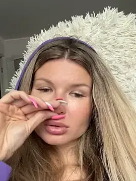 Stripchat Best live sex cam show of AngelMiaM