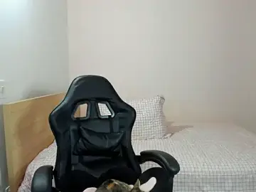 Stripchat Sex Cam of nina_pons