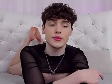 Stripchat Best Webcam of RobbyCharming