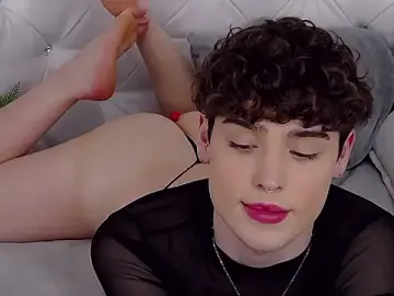 Stripchat Free Live Porn of RobbyCharming