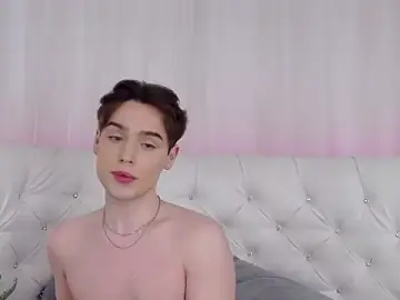 Stripchat Watch Live Sex Cams of RobbyCharming